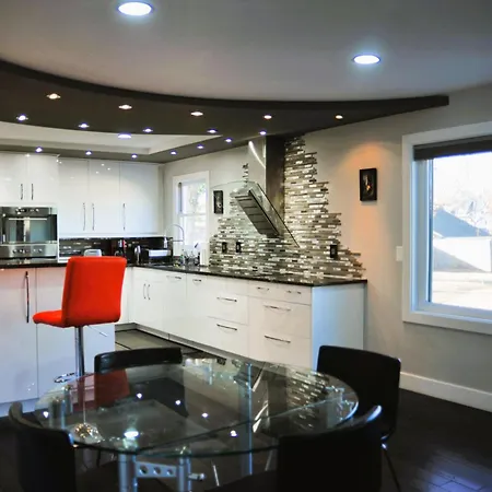 The Deluxe Oasis In The North West Suburbs Of Richmond Zip 23060 Villa